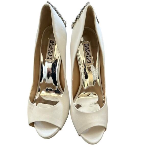 BADGLEY MISCHKA Kiara Embellished Peep-toe Pump size 8 - Picture 3 of 13